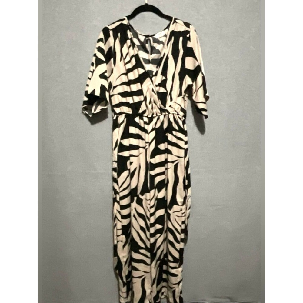 Sapphire Black Beige Zebra Palm Jumpsuit M ALTERED Ankle Wide Leg Resort Boho